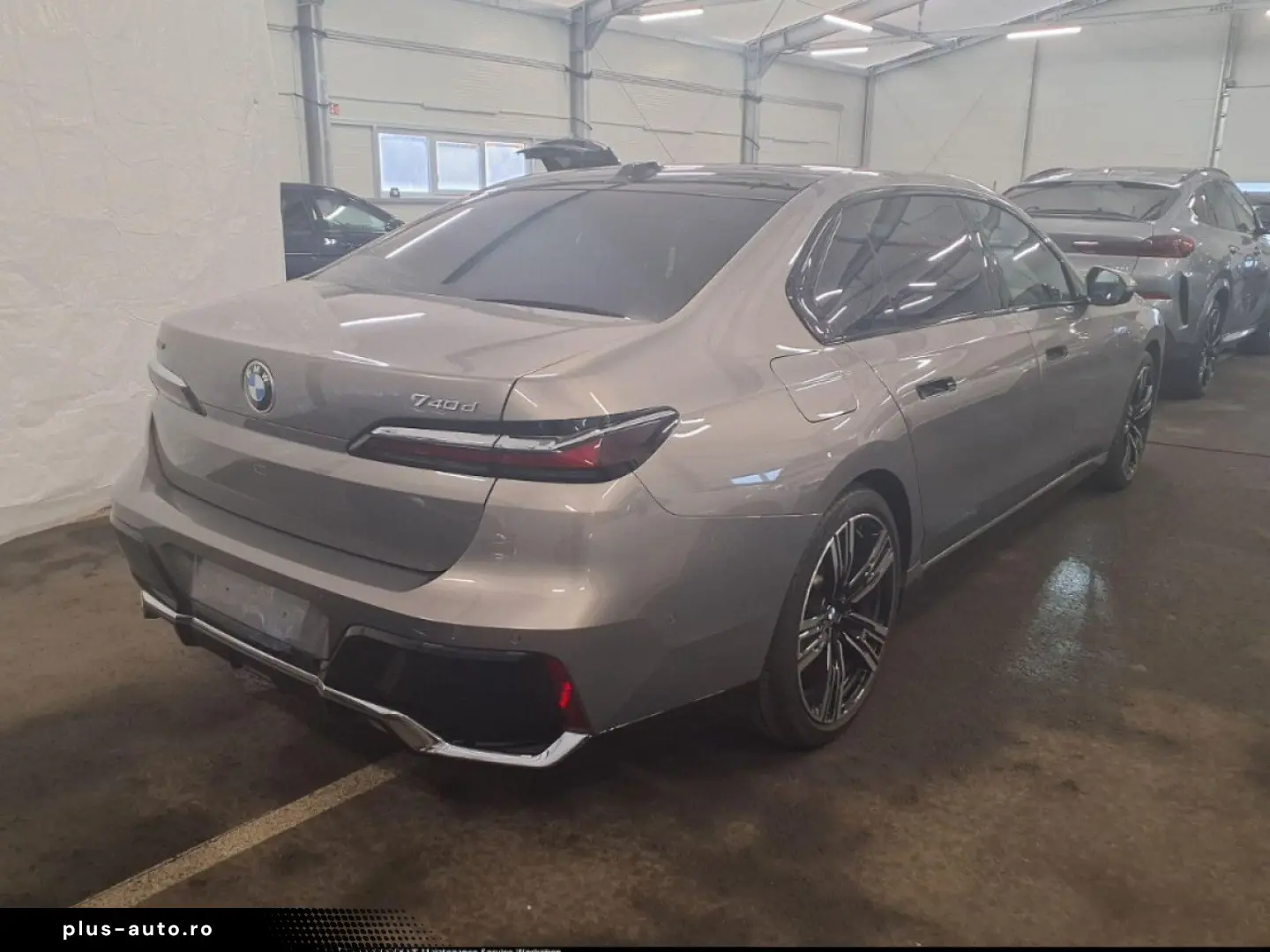 BMW 740d xDrive M SPORT AHK SkyL StHz HUD 360