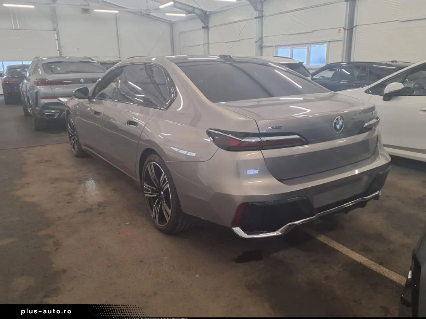 BMW 740d xDrive M SPORT AHK SkyL StHz HUD 360