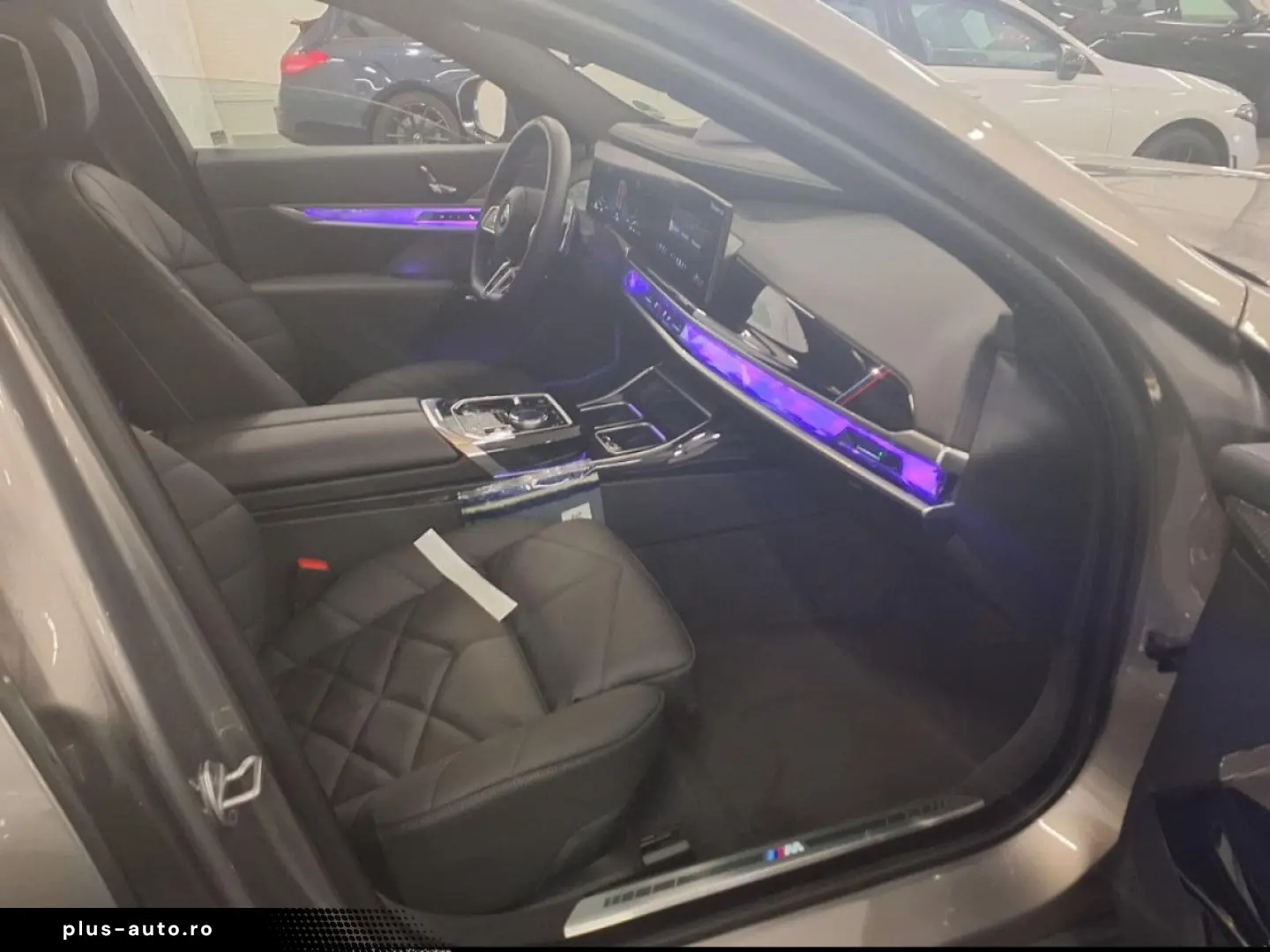 BMW 740d xDrive M SPORT AHK SkyL StHz HUD 360