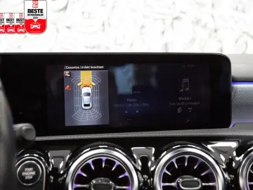 MERCEDES-BENZ A 250 e Limo 3x AMG SPORT  2020 WIDE PANO