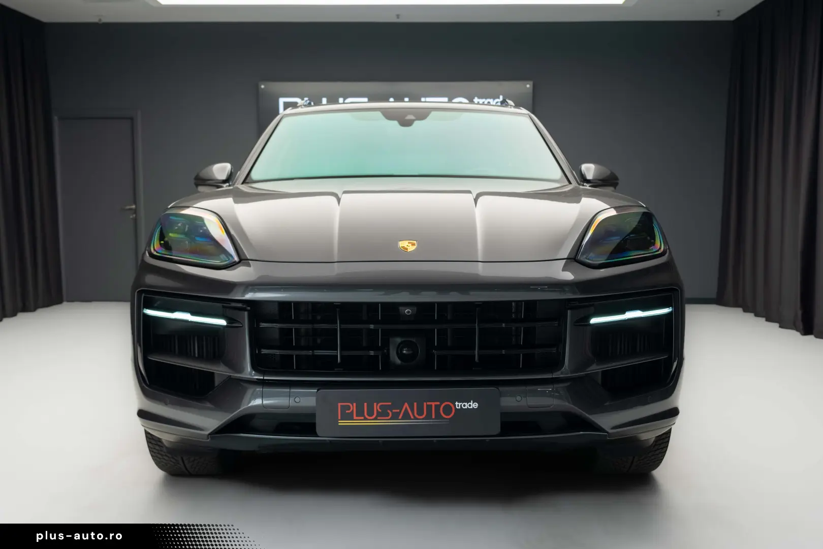 PORSCHE CAYENNE S E-Hybrid SUV