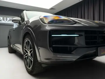 PORSCHE CAYENNE S E-Hybrid SUV