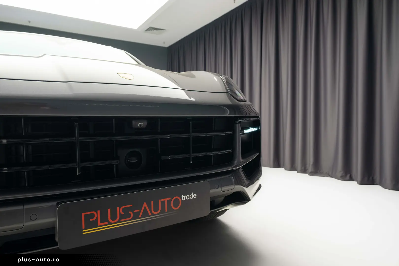 PORSCHE CAYENNE S E-Hybrid SUV