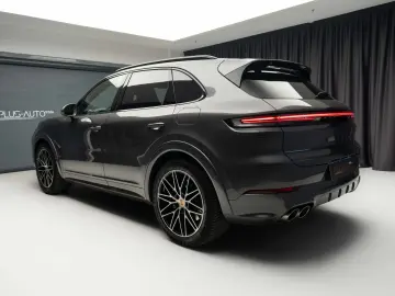 PORSCHE CAYENNE S E-Hybrid SUV