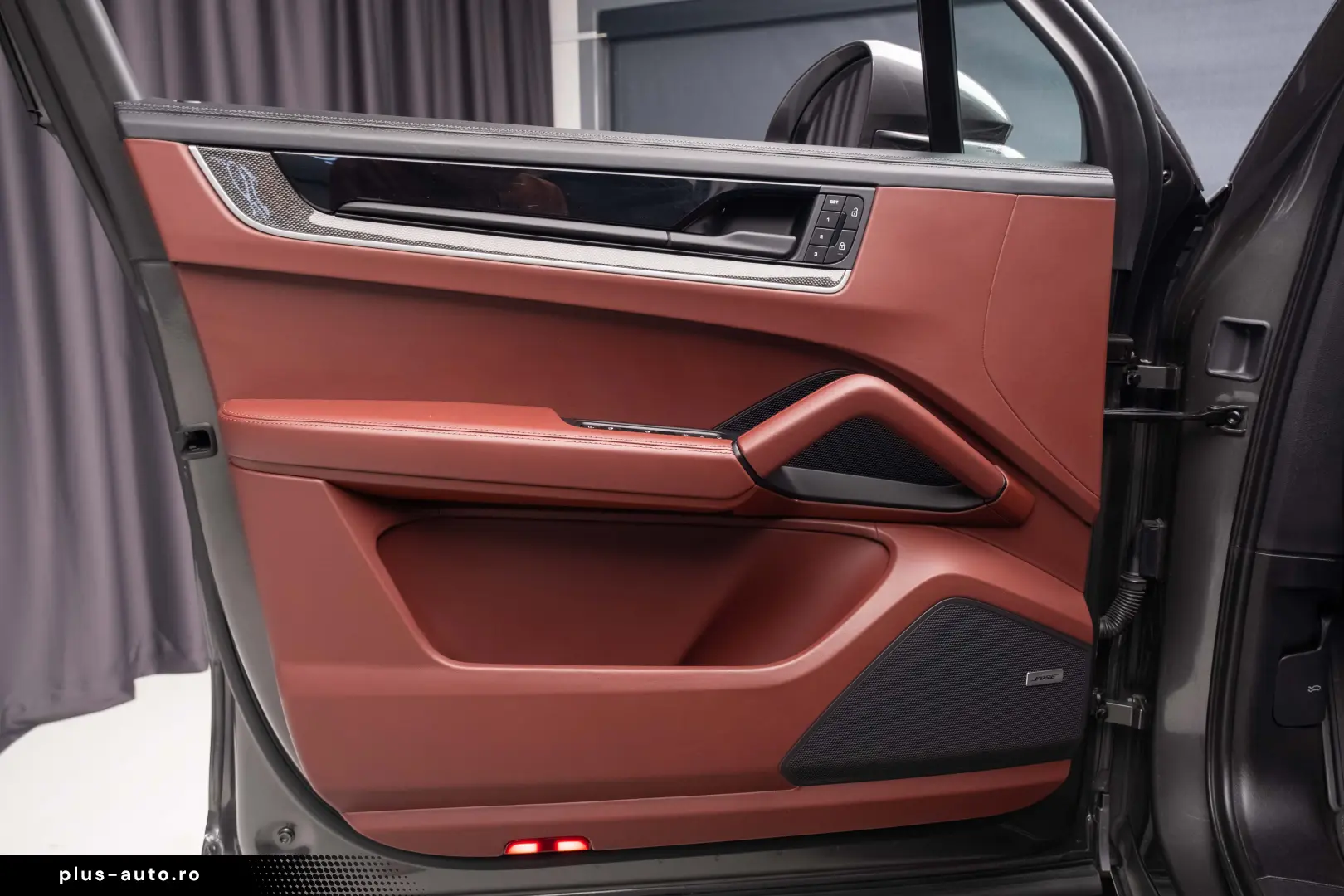 PORSCHE CAYENNE S E-Hybrid SUV