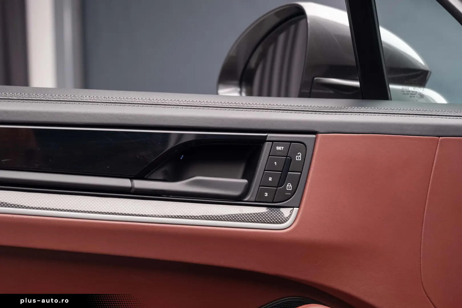 PORSCHE CAYENNE S E-Hybrid SUV