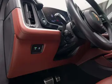 PORSCHE CAYENNE S E-Hybrid SUV