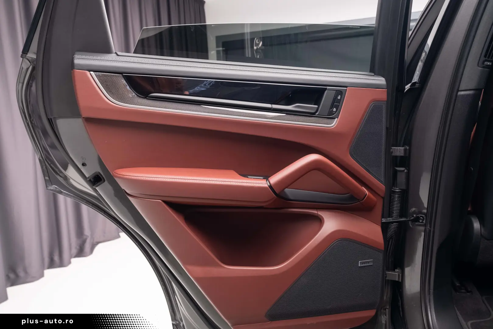 PORSCHE CAYENNE S E-Hybrid SUV