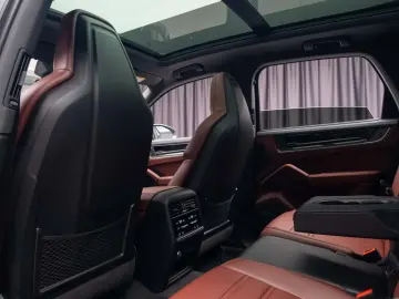 PORSCHE CAYENNE S E-Hybrid SUV