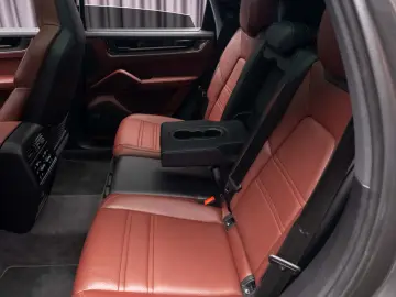 PORSCHE CAYENNE S E-Hybrid SUV