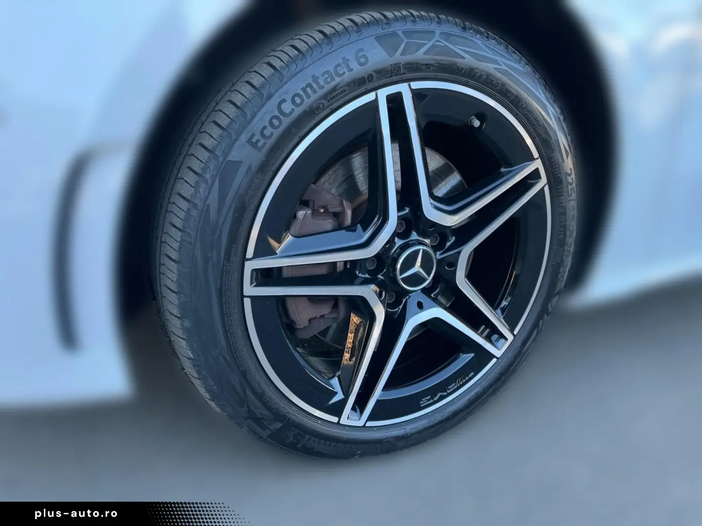 MERCEDES-BENZ A 250 e limousine AMG Night-P KAM CarPlay