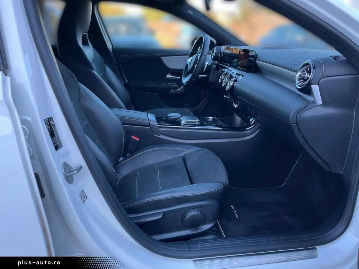 MERCEDES-BENZ A 250 e limousine AMG Night-P KAM CarPlay