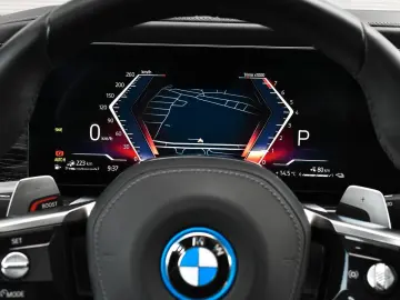 BMW 750e xDrive M Sport Plug-in Hybrid Sportautomati