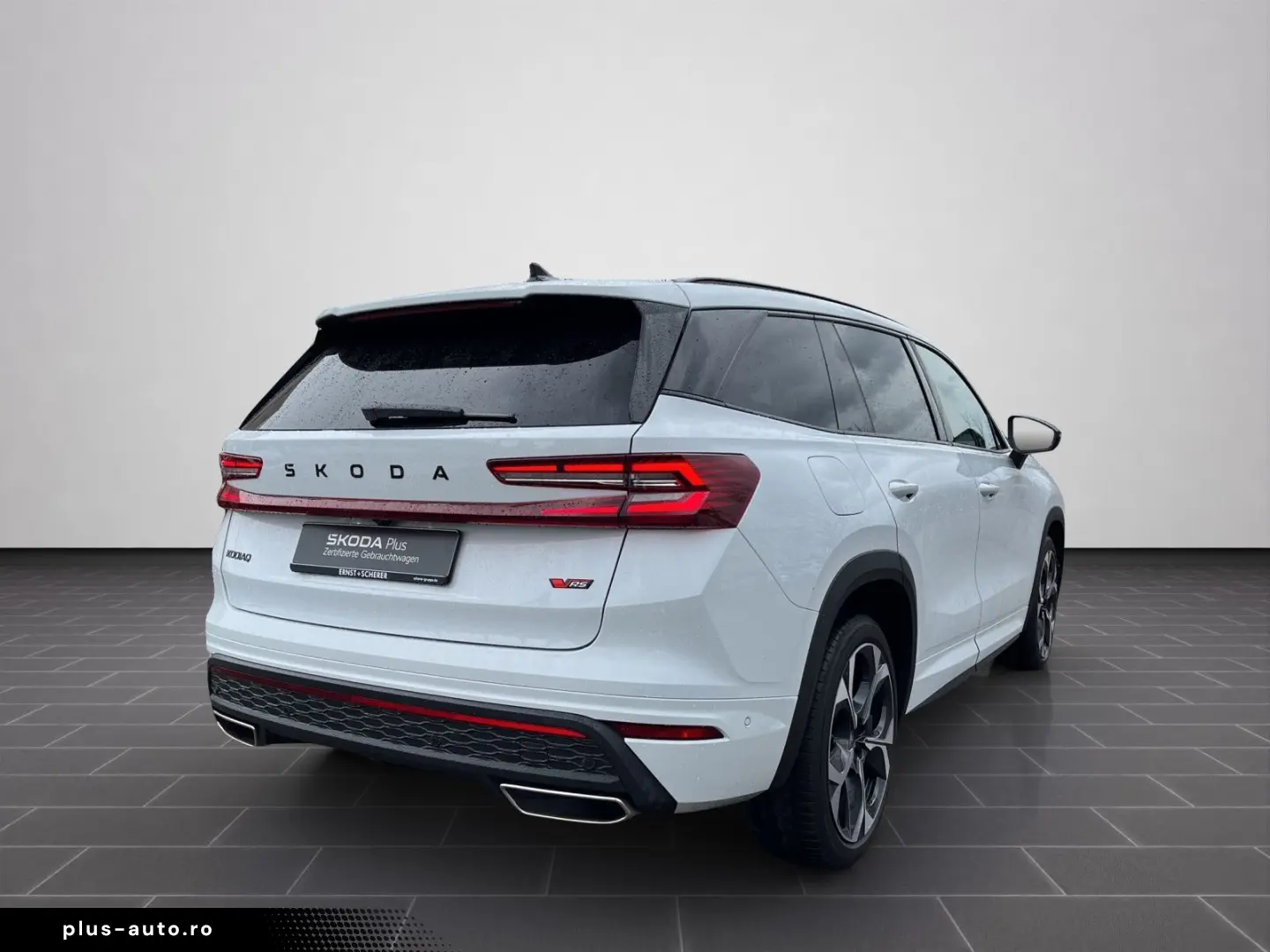 SKODA Kodiaq 2.0 TSI 4x4 DSG RS Pano AHK Leder HuD 360