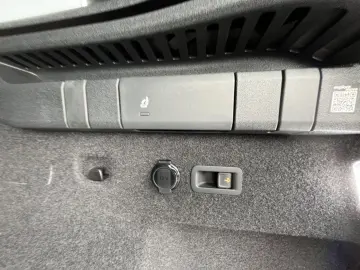 SKODA Kodiaq 2.0 TSI 4x4 DSG RS Pano AHK Leder HuD 360