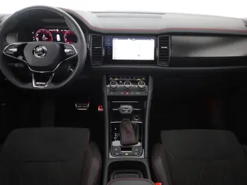 SKODA Kodiaq RS 2.0 TSI DSG 4x4 LED Panorama Kamera