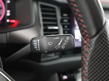 SKODA Kodiaq RS 2.0 TSI DSG 4x4 LED Panorama Kamera