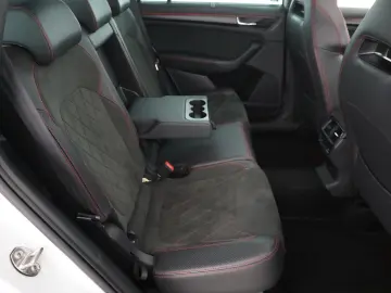 SKODA Kodiaq RS 2.0 TSI DSG 4x4 LED Panorama Kamera