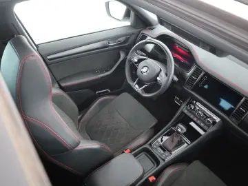 SKODA Kodiaq RS 2.0 TSI DSG 4x4 LED Panorama Kamera