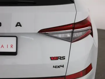 SKODA Kodiaq RS 2.0 TSI DSG 4x4 LED Panorama Kamera