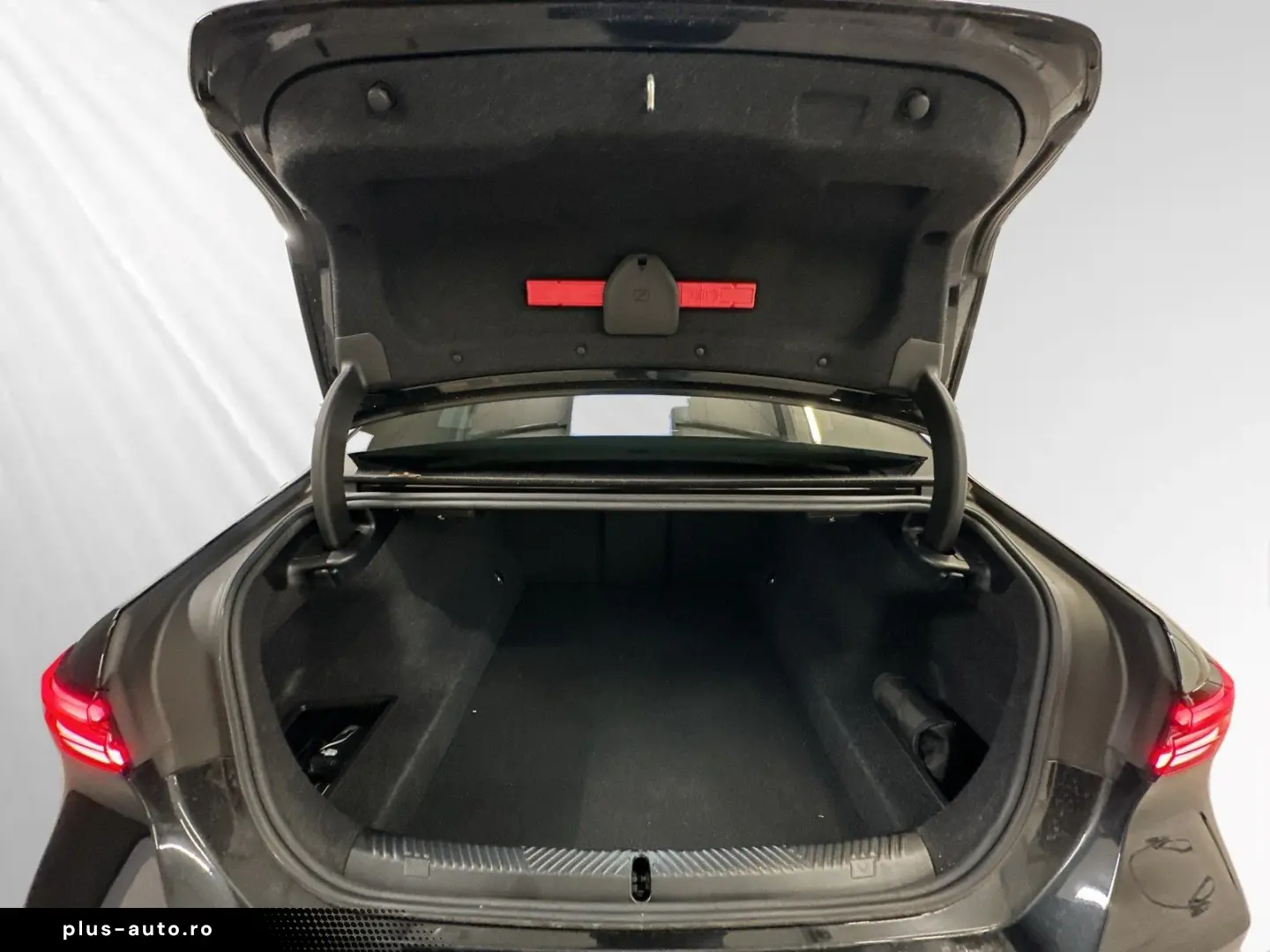 BMW 520d xDr Ventilation 360 DAPro AuxHeat HUD 4ZClima