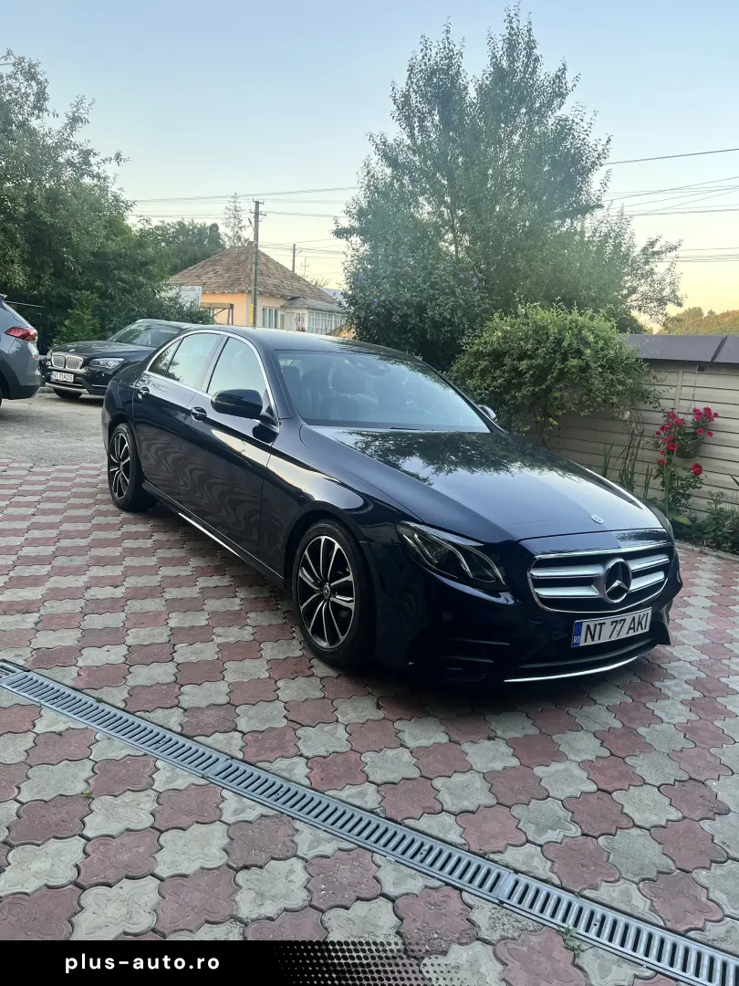Mercedes-Benz E 220