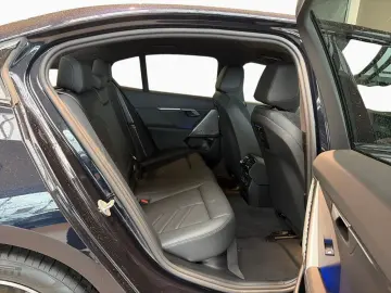 BMW 520d xDr MSp Pro IconicGlow Ventilation 360