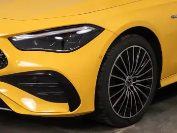 Mercedes-Benz CLE 300 e AMG 19  Pano LED