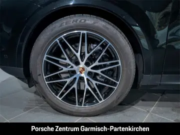 PORSCHE Cayenne E-Hybrid Coupe Sitzheizung hinten HUD