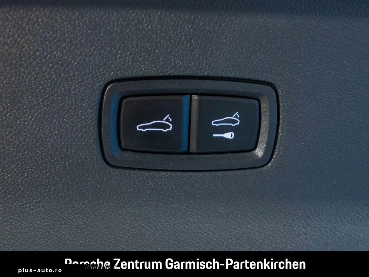 PORSCHE Cayenne E-Hybrid Coupe Sitzheizung hinten HUD