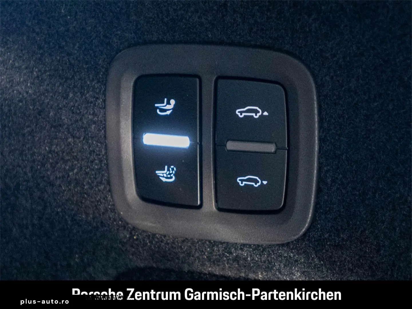 PORSCHE Cayenne E-Hybrid Coupe Sitzheizung hinten HUD