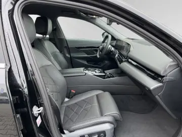 BMW 520d xDrive Head-Up Standhzg. DAProf. PA