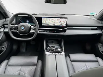 BMW 520d xDrive Head-Up Standhzg. DAProf. PA