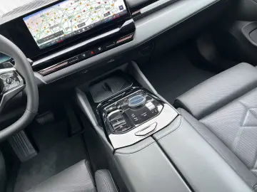 BMW 520d xDrive Head-Up Standhzg. DAProf. PA