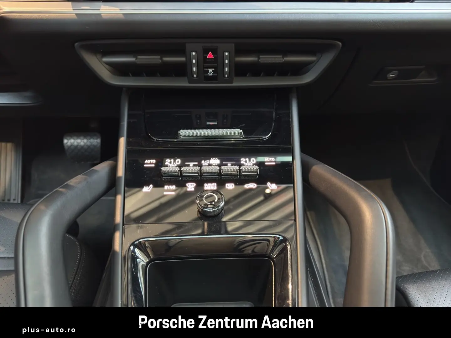 PORSCHE Cayenne E-Hybrid Coupe hHA-Lenkung InnoDrive LED