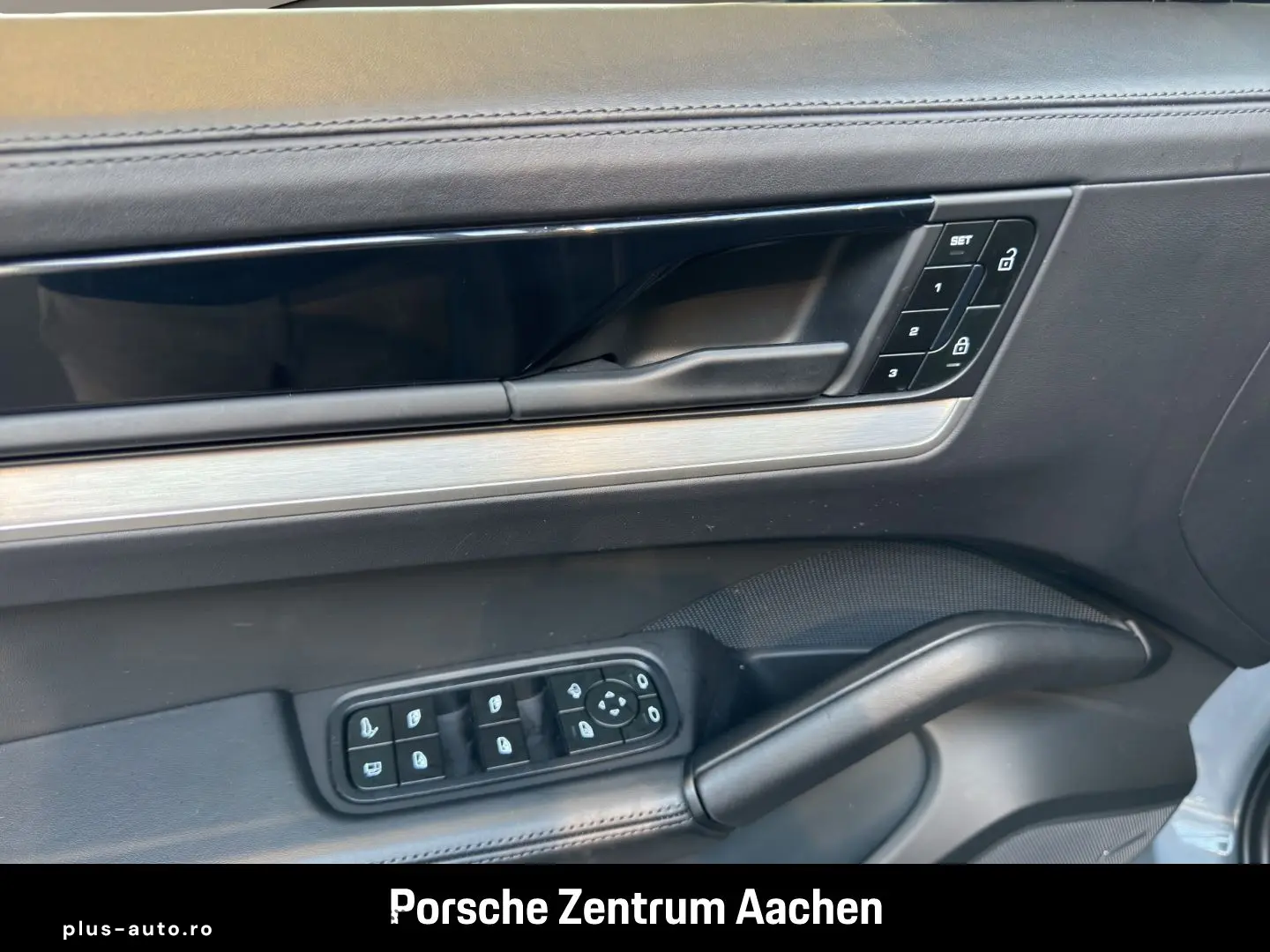 PORSCHE Cayenne E-Hybrid Coupe hHA-Lenkung InnoDrive LED