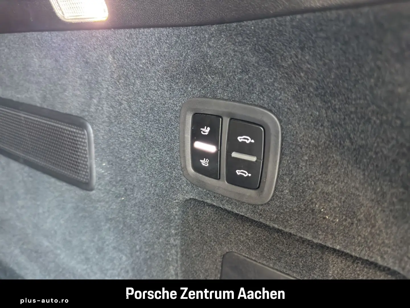 PORSCHE Cayenne E-Hybrid Coupe hHA-Lenkung InnoDrive LED