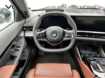 BMW 520d xDrive Limousine Standheizung Driv.Ass.Prof