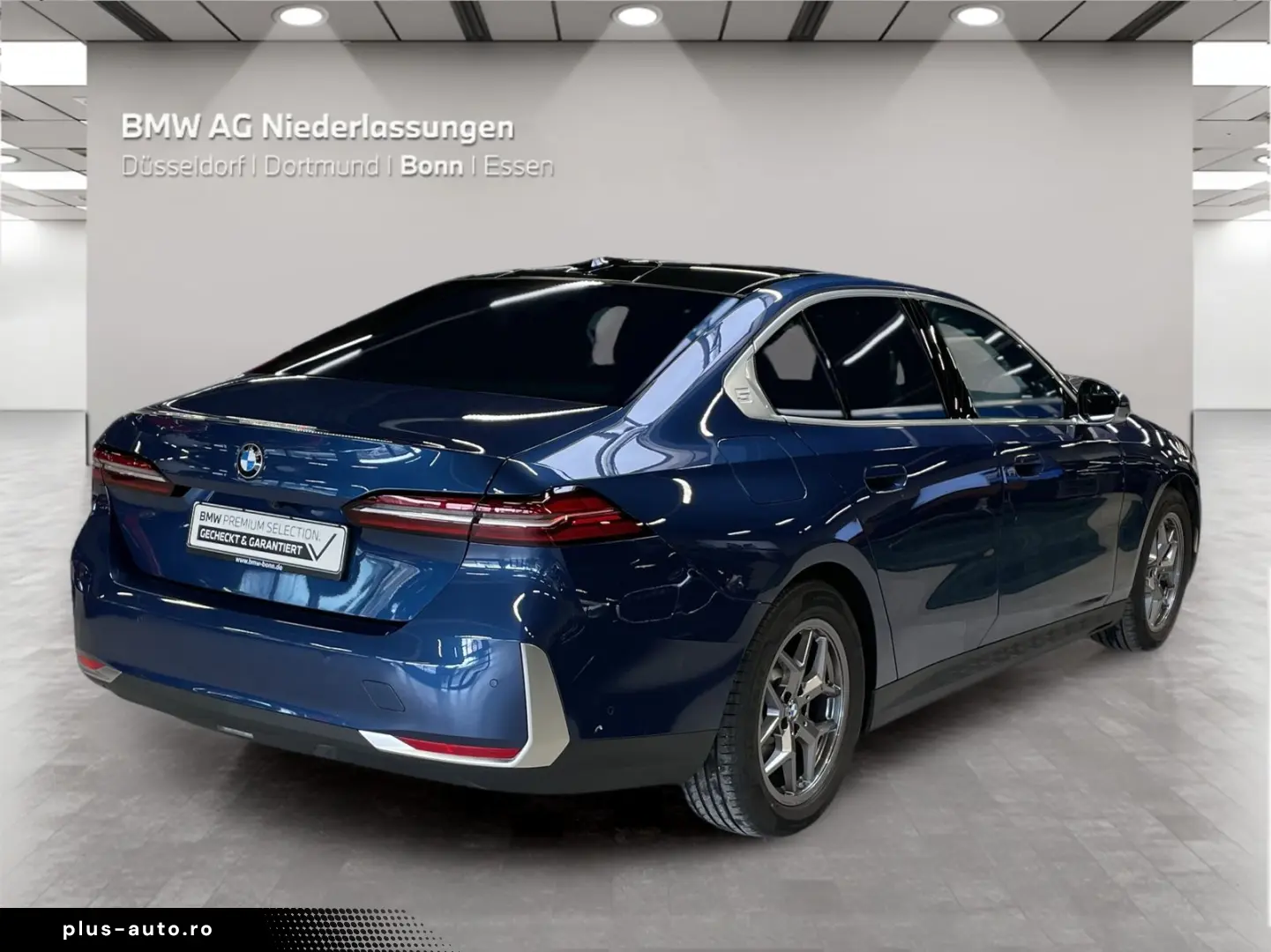 BMW 520d xDrive Limousine Standheizung Harman K LED