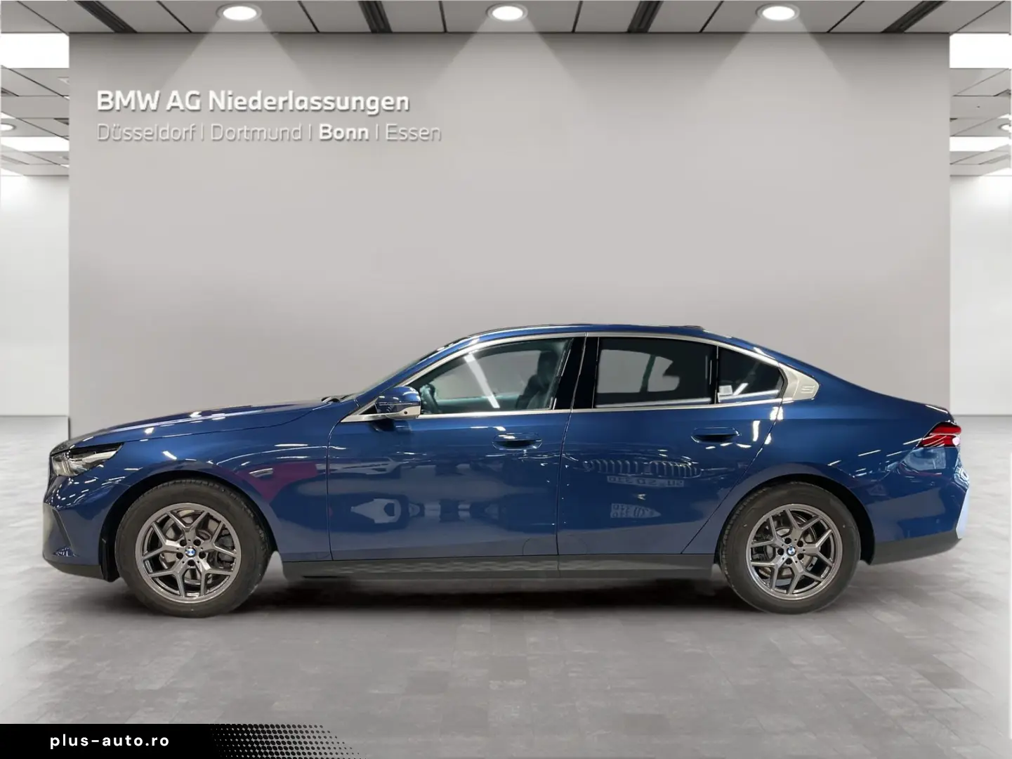 BMW 520d xDrive Limousine Standheizung Harman K LED