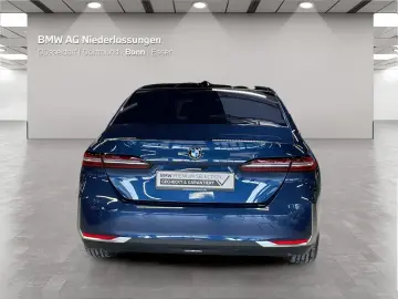BMW 520d xDrive Limousine Standheizung Harman K LED