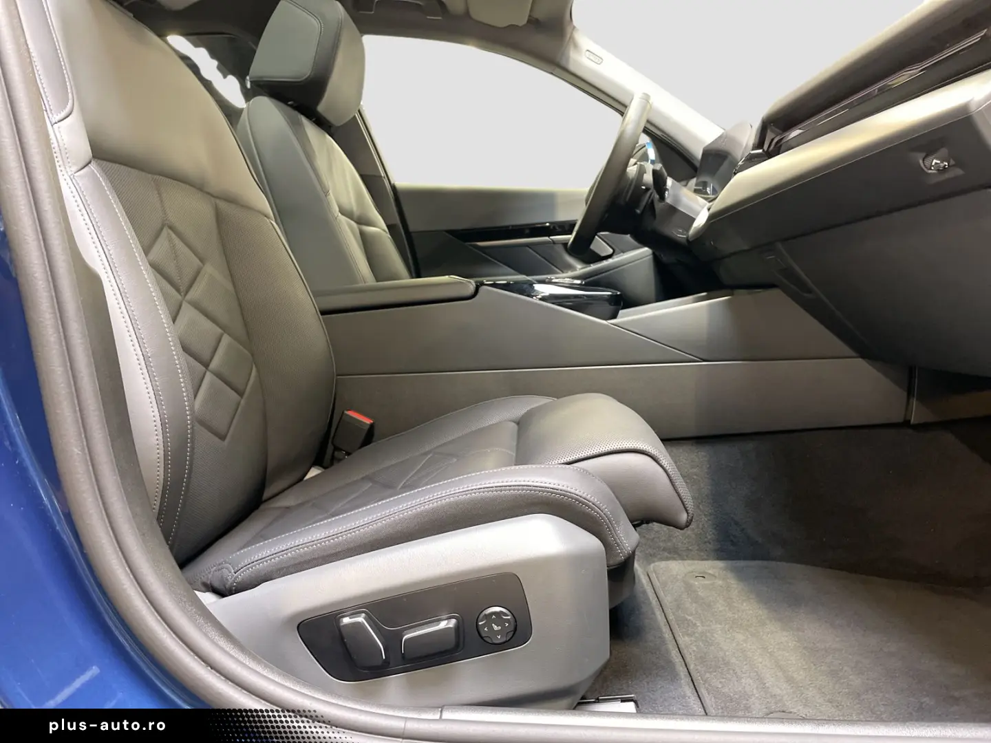 BMW 520d xDrive Limousine Standheizung Harman K LED