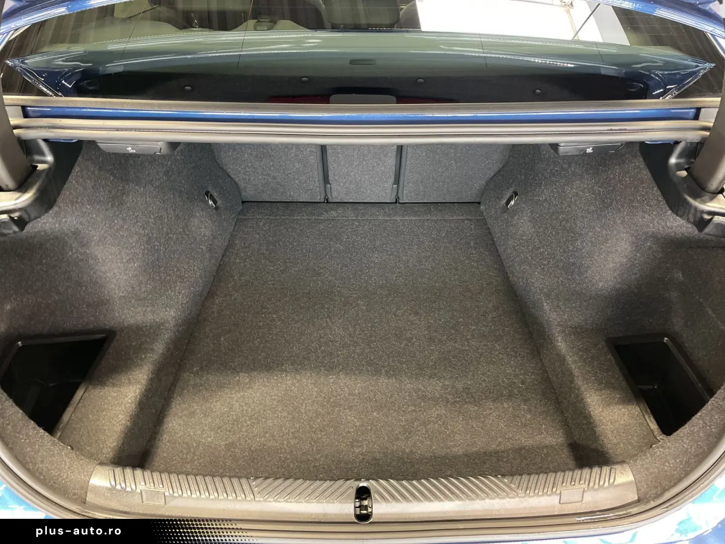 BMW 520d xDrive Limousine Standheizung Harman K LED