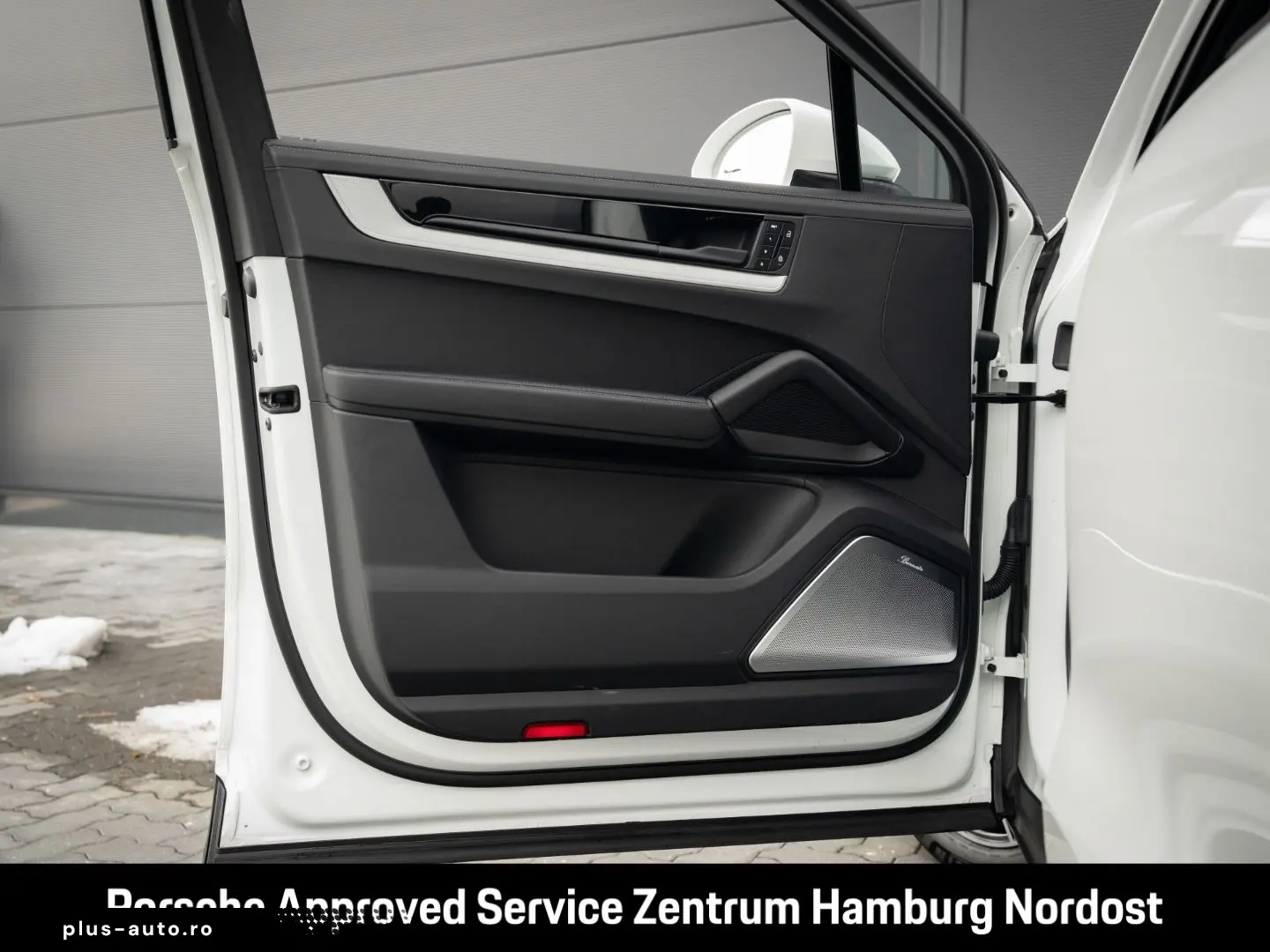 PORSCHE Cayenne E-Hybrid Coupe PASM Burmester InnoDrive