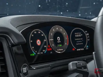 PORSCHE Cayenne E-Hyb Coupé FACELIFT Sp-Design 22  Pano