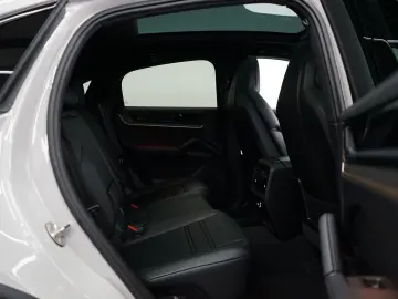 PORSCHE Cayenne Coupe E-Hybrid Kreide SpAbgas P-Display