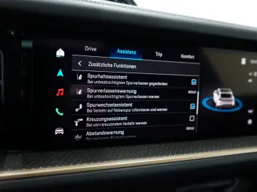 PORSCHE Cayenne Coupe E-Hybrid Kreide SpAbgas P-Display