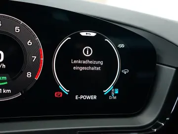 PORSCHE Cayenne Coupe E-Hybrid Kreide SpAbgas P-Display