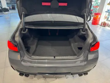 BMW M5 Competition Drivers Pack Laser BMW Garantie