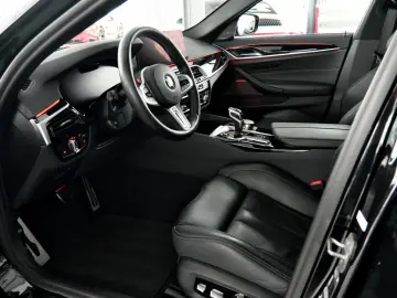 BMW M5 Lim. H K Laserlicht DrivingAssistPro Deutsch